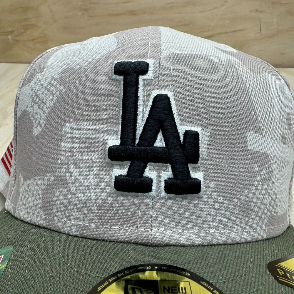 NEW Los Angeles Dodgers New Era 2025 Armed Forces Day 59FIFTY Fitted Hat sz 8